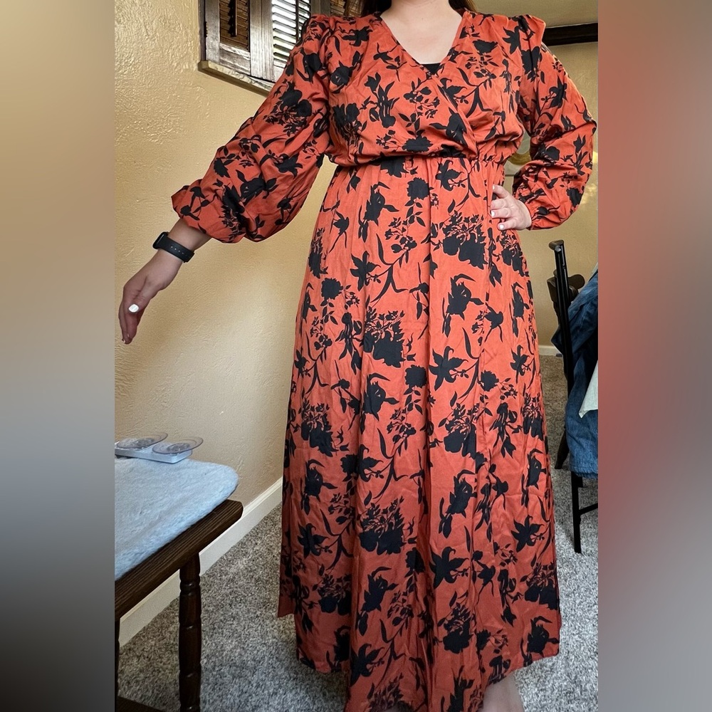 SHEIN Rust Orange Maxi Dress with Black Floral Print